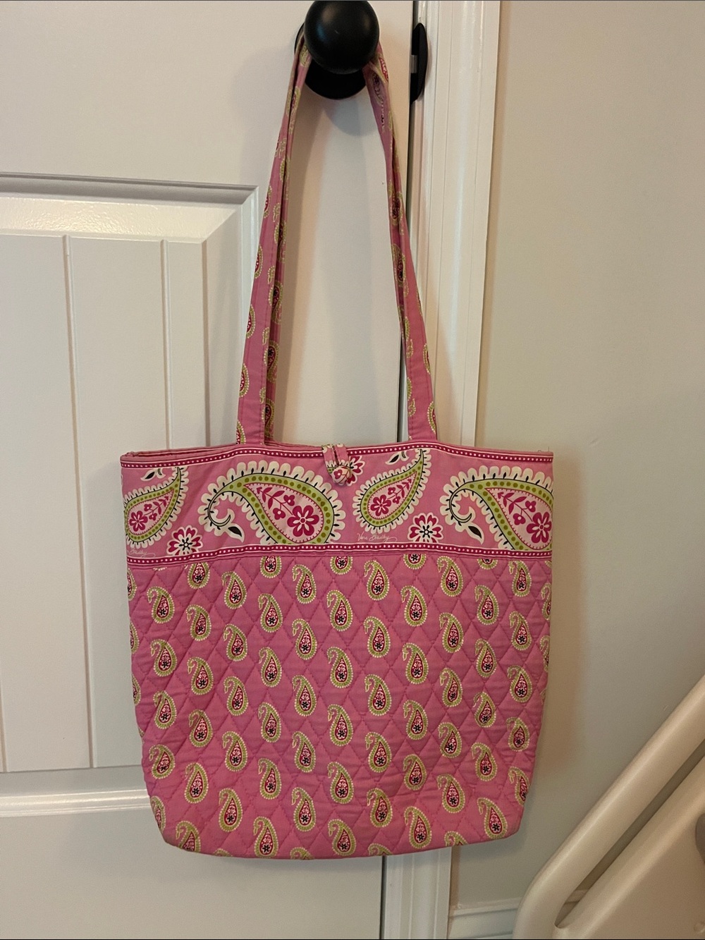 Pink Paisley Quilted Tote Bag - Versatile Everyday Shoulder Bag